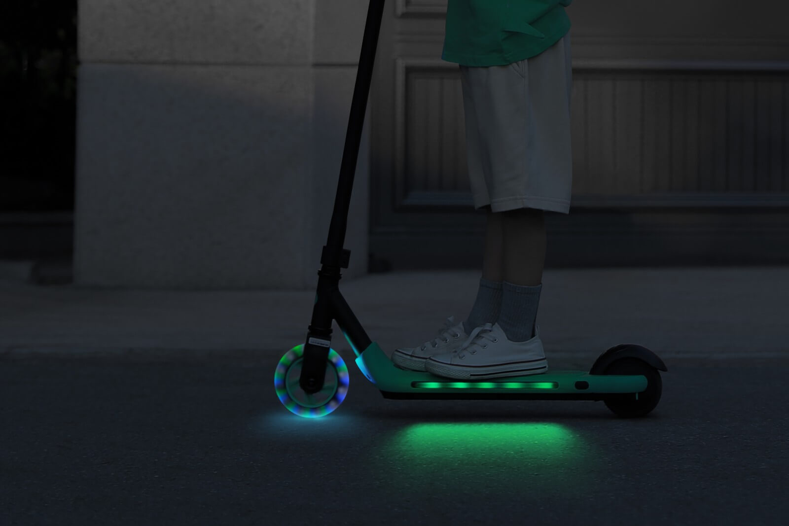 Ninebot by Segway eKickScooter ZING A6 Ninebot by Segway eKickScooter ZING A6
